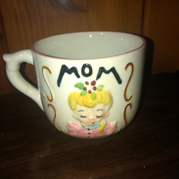 Other - Vintage Mom Coffee Mug